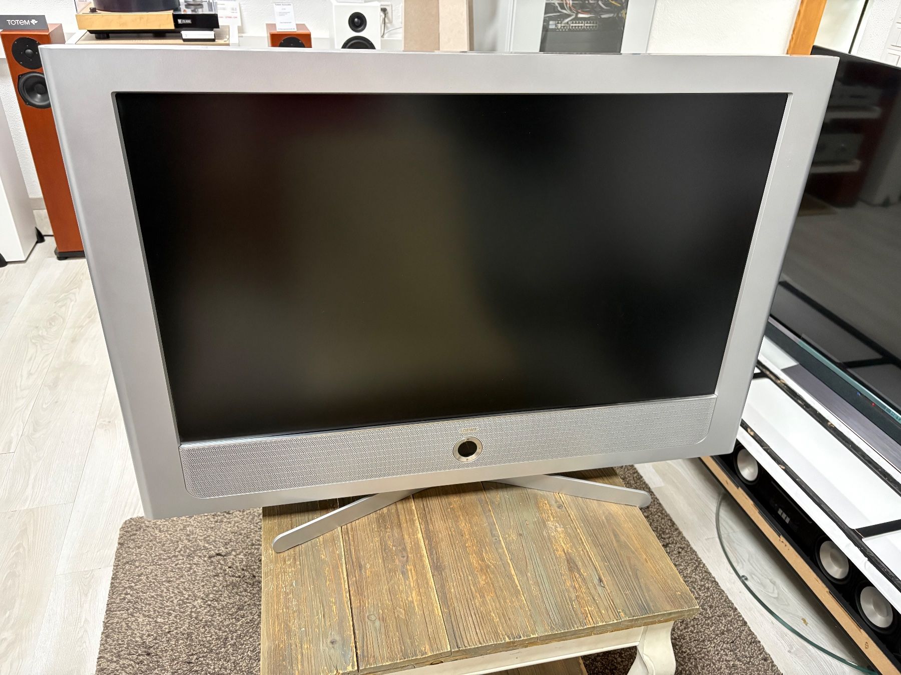 Loewe Fernseher: Loewe TV Connect 37 Media – Gebraucht aus Weite von FTW-AG