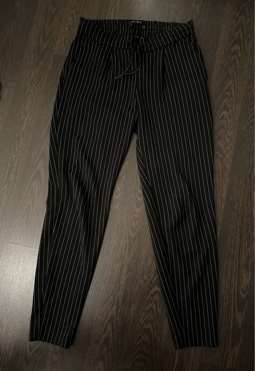 Pantaloni: Stoffhose – Usato da Bolken venduto da viv_52qx 2