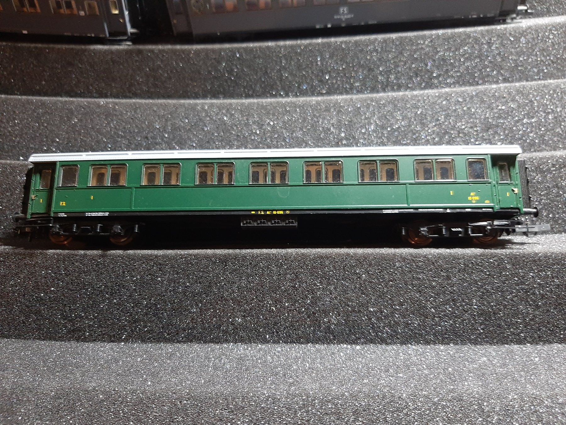 Roco Modellini di ferrovie: ROCO FS 520.060 I REF.14 – Usato da Avully venduto da RIVALIS 2
