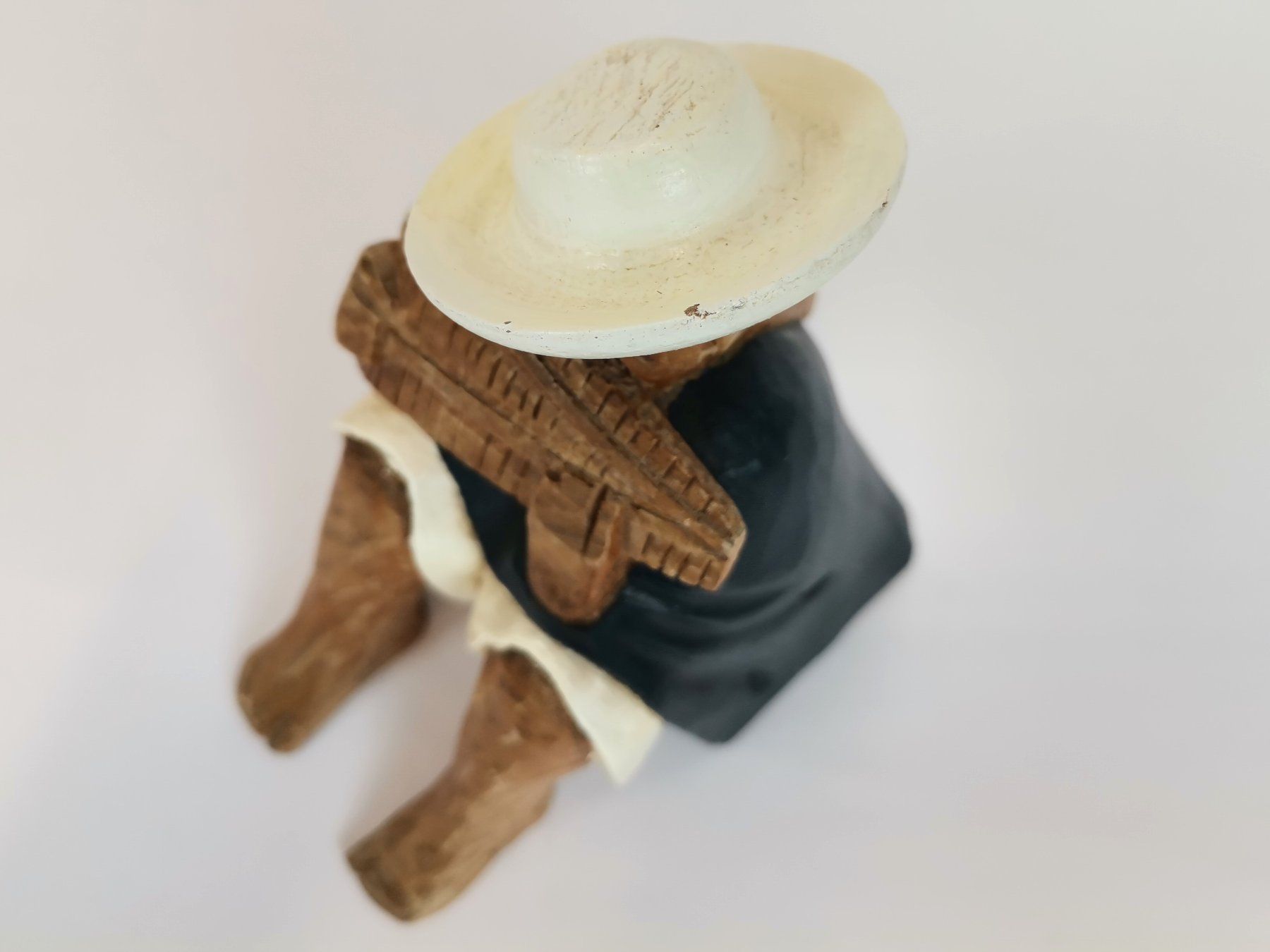 Figuren: Holzfigur Panflötenspieler – Gebraucht aus Schaffhausen von Restwert_SH 5