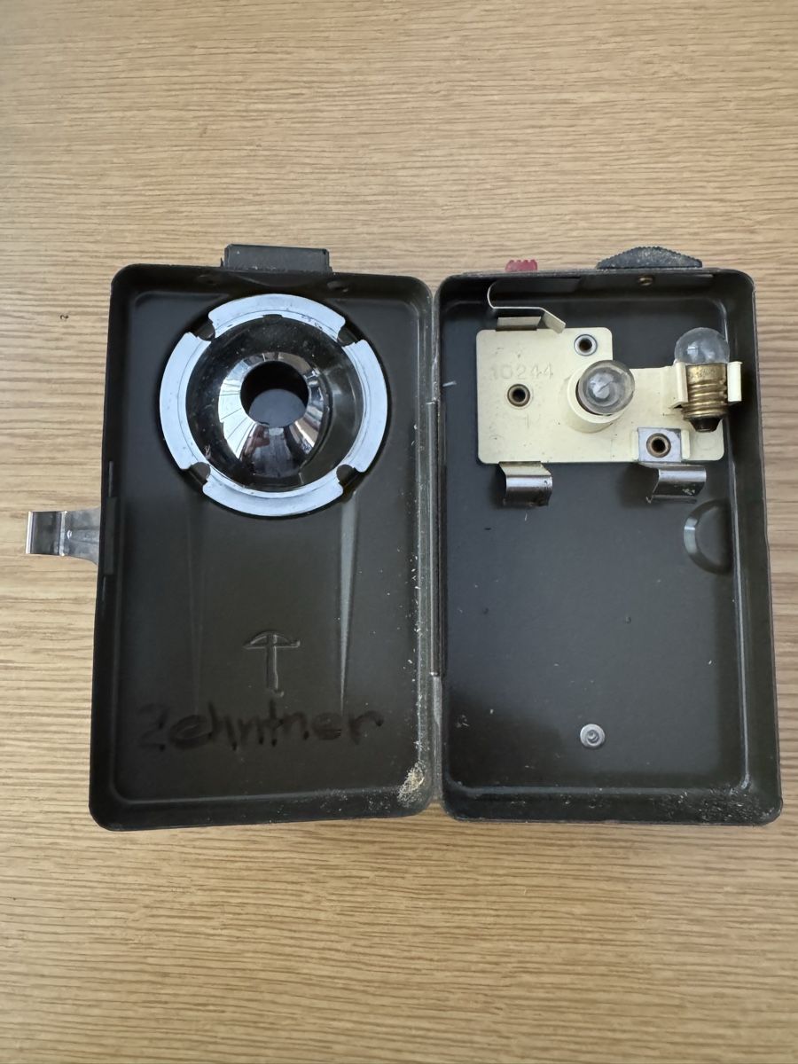 Lampade: Taschenlampen – Usato da Reigoldswil venduto da pet_dj8f 3