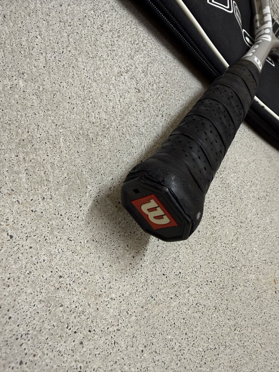 Wilson Racchette: Wilson nCode 120 Squashschläger mit Hülle gebraucht – Usato da Oberengstringen venduto da sigurros 3