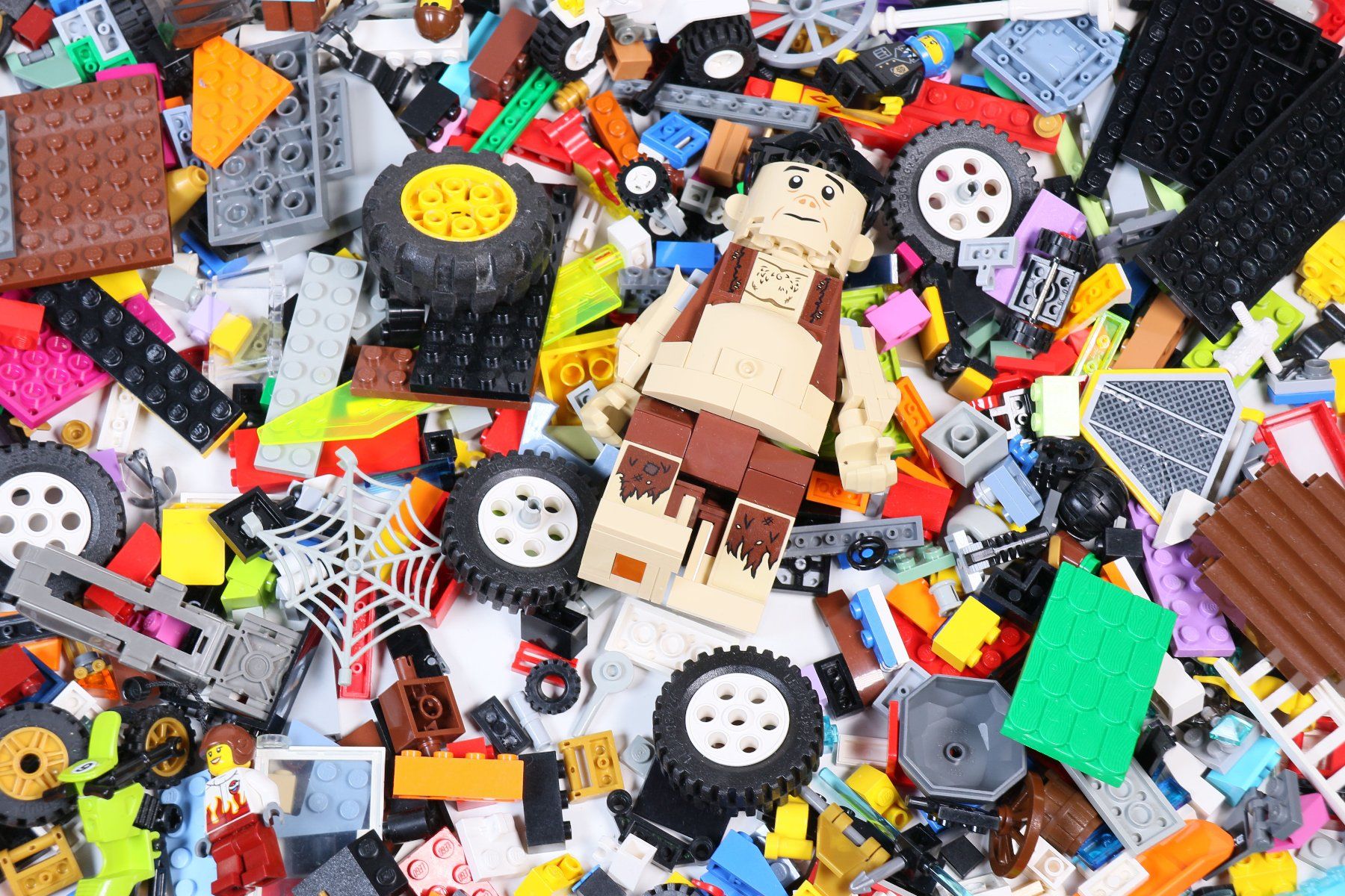 Lego Kit di costruzioni: 1.5 kg. Legoteile mit Minifiguren – Usato da Hettlingen venduto da Scholi99 1