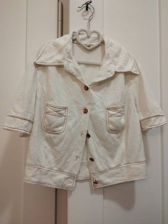 Herzige kurze weisse Bluse Grösse S