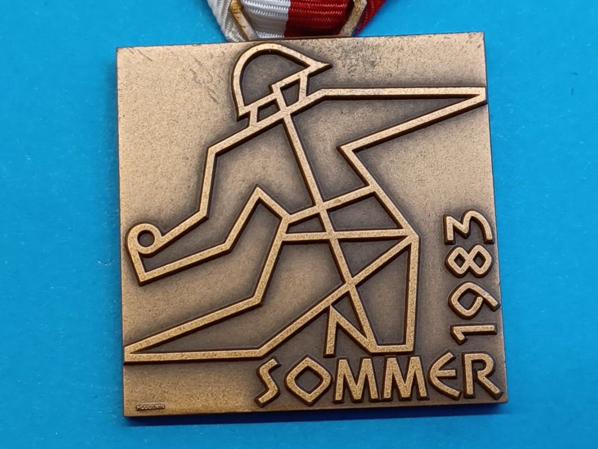 Medaglie: FELD DIV 7 - Sommer 1983  (S123) – Usato da Schwanden GL venduto da Suvorov