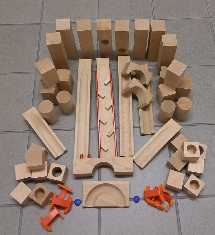 Haba Jouets: *HABA - KUGELBAHN* HOLZ - ZUBEHÖR: SIEHE FOTOS/TIPTOP – D'occasion à Horgen par Flohmimoni