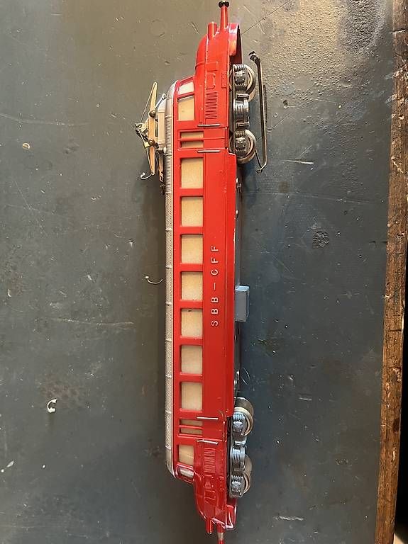 Modellini di ferrovie: Train électrique  – Usato da Dombresson venduto da Scampette 1