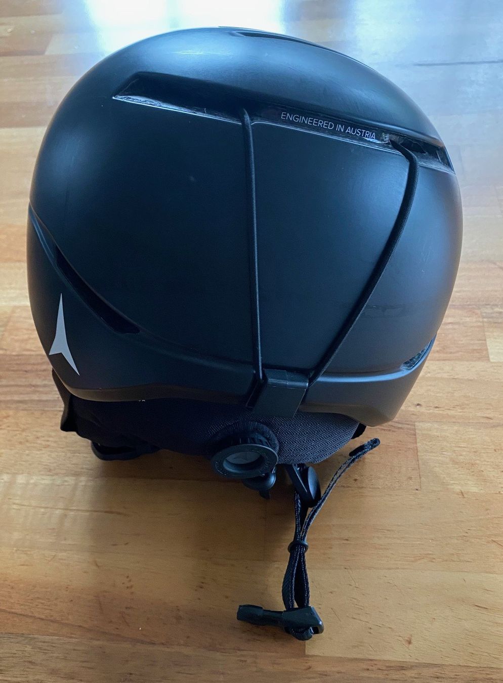 Atomic Caschi: Atomic Skihelm Grösse XXS Schwarz Top Zustand – Usato da Appenzell venduto da sputnik84 2