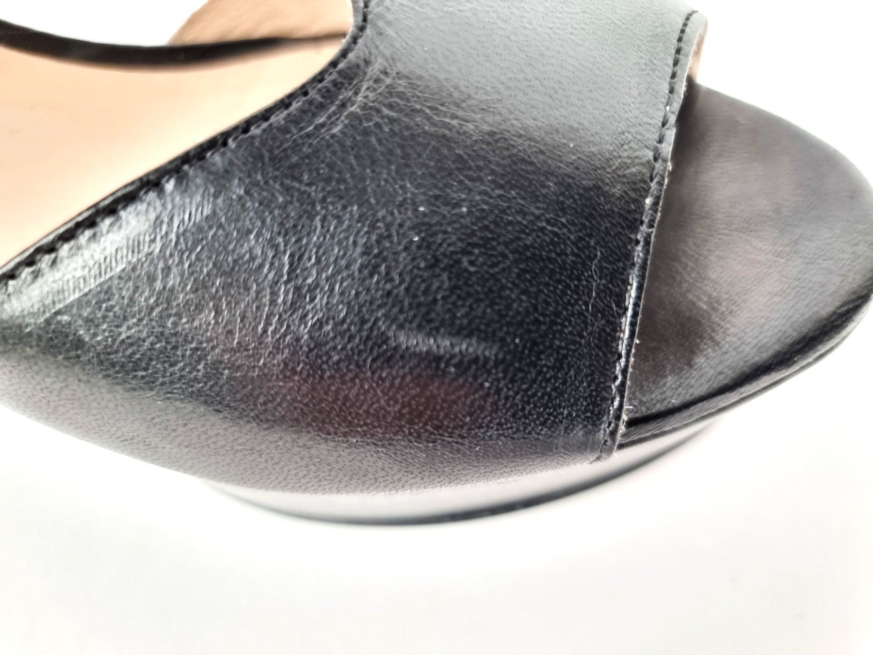 Scarpe da donna: Schwarze Plateau-Sandaletten – Usato da Urtenen-Schönbühl venduto da Restwert_Schoenbuehl 8