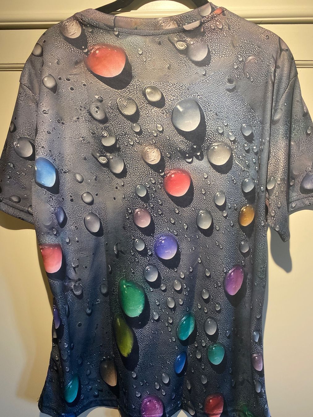 Camicette: KURZARM BLUSE-DAMEN 3D AUFDRUCK – Nuovo e nell'imballaggio originale da Meienried venduto da ManuelaBoutique 3