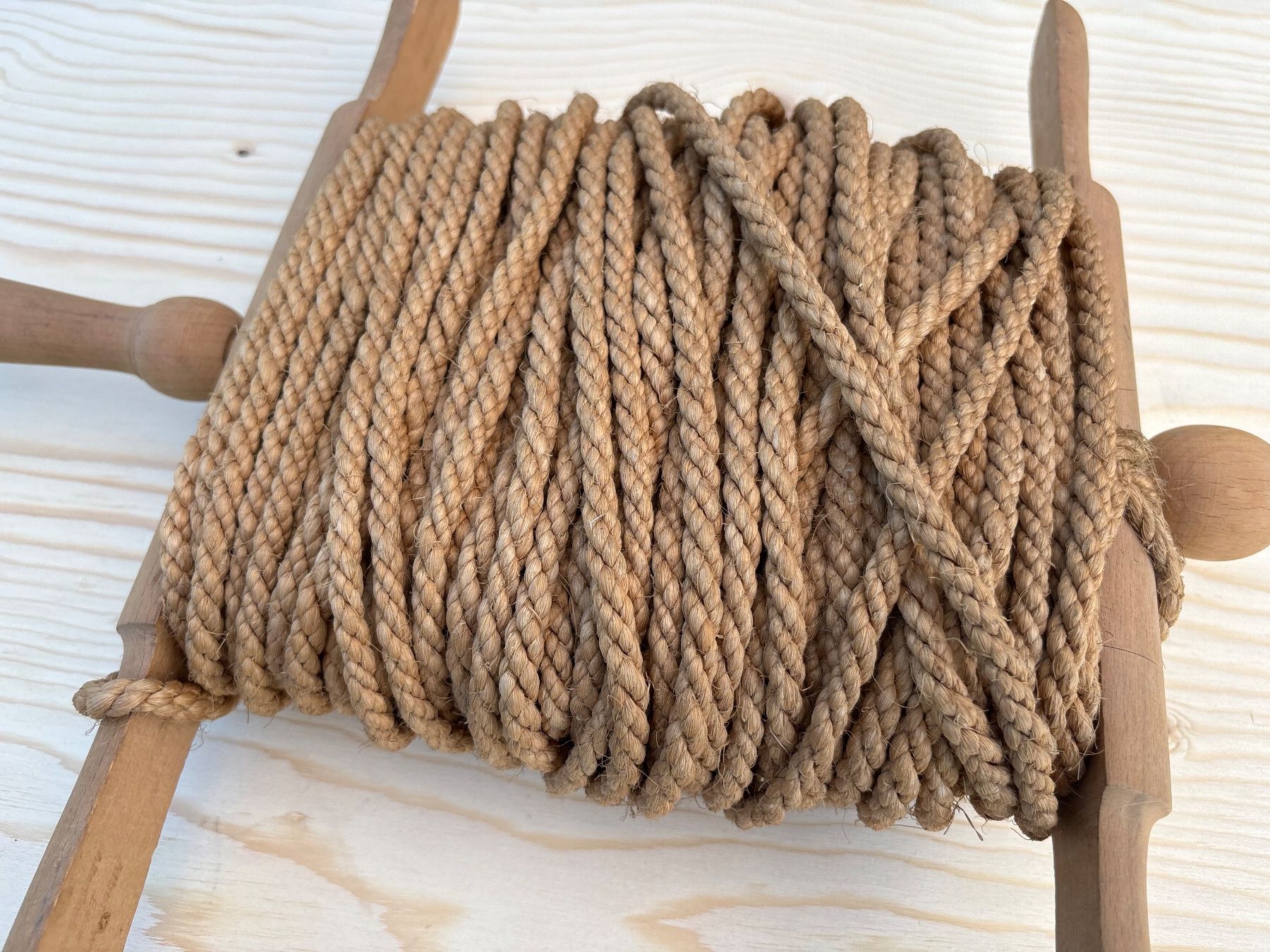 Stenditoi: alte Wäscheleine mit Holzhaspel – Usato da Feldbach venduto da Olive1 8