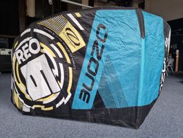 Kite: Ozone Reo v3 6m2