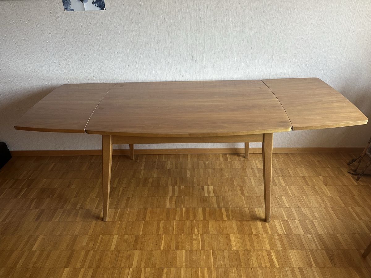 Tische: Esstisch – Gebraucht aus Schönenwerd von floriana.d 1