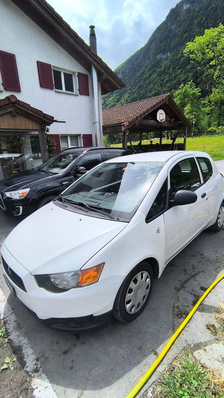 Mitsubishi Automobili: Mitsubishi Colt 1.1 – Usato da  venduto da  1