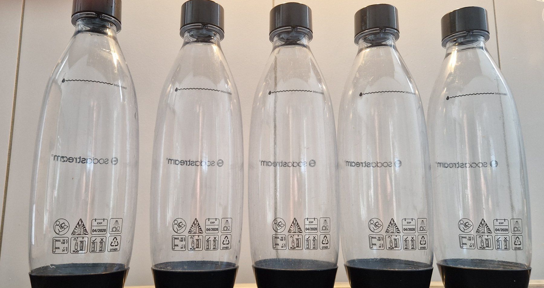 Sodastream Sonstiges für Haushalt & Wohnen: 5 x Sodastream Kunststoff Flaschen – Gebraucht aus Ebmatingen von Flitz88 2