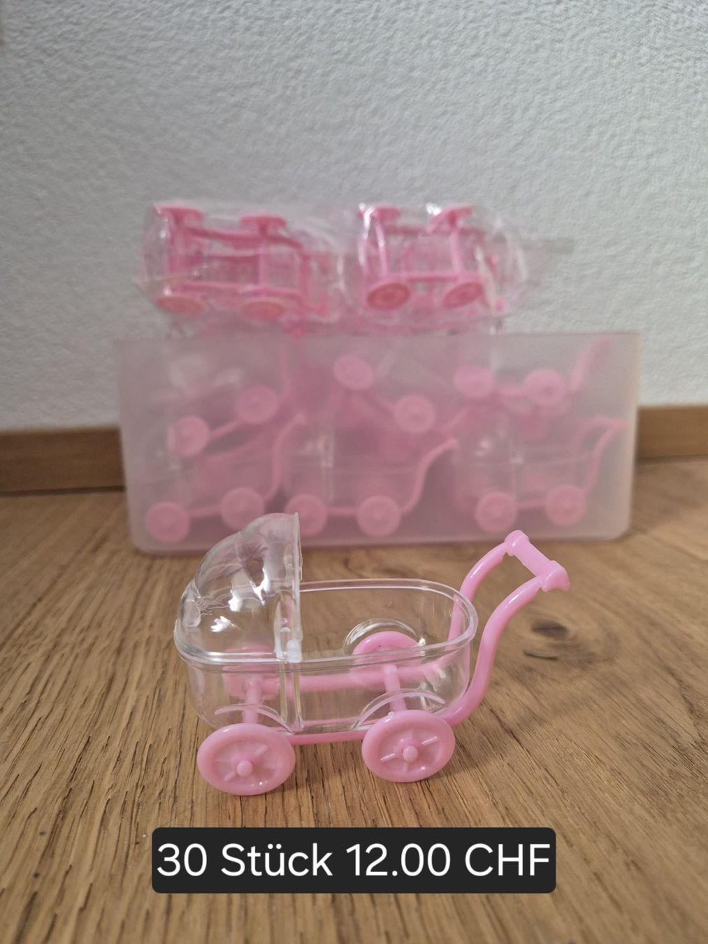Tutte le decorazioni: 30 Stk. Kinderwagen Deko, neu, rosa – Usato da St. Niklaus VS venduto da Jainny