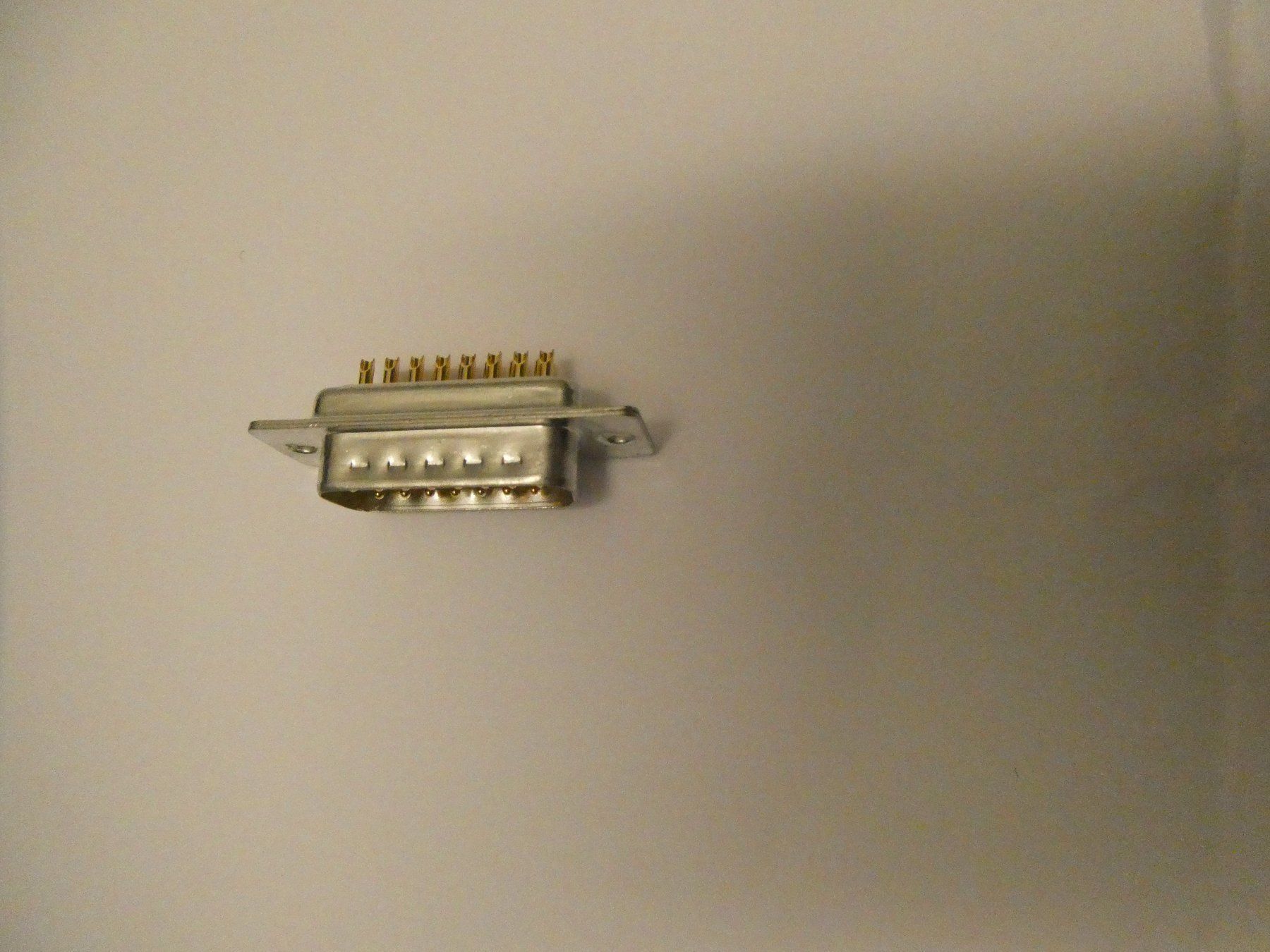 Elektronikbauteile: 2 Stk. D-Sub Stecker 15 Polig – Neu (gemäss Beschreibung) aus Fulenbach von Hach0 2