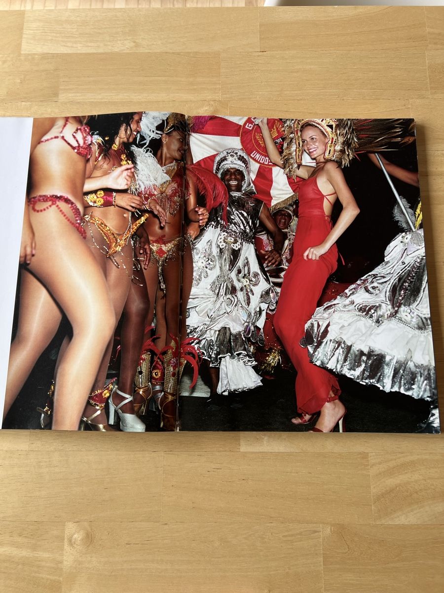 Bücher: Mario Testino In Your Face  – Gebraucht aus Zollikon von jud_cmm9 8