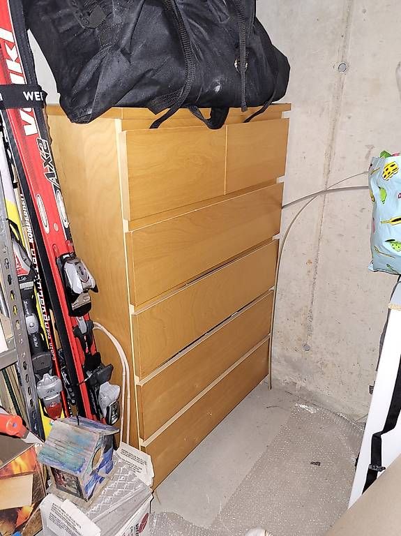 Ikea Cassettiere: Ikea Malm Kommode 80 x 123 cm – Usato da Winterthur venduto da swissness8 1