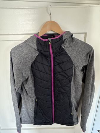 Sportliche Damen Jacke mit Kapuze, Top Zustand! Gr. M