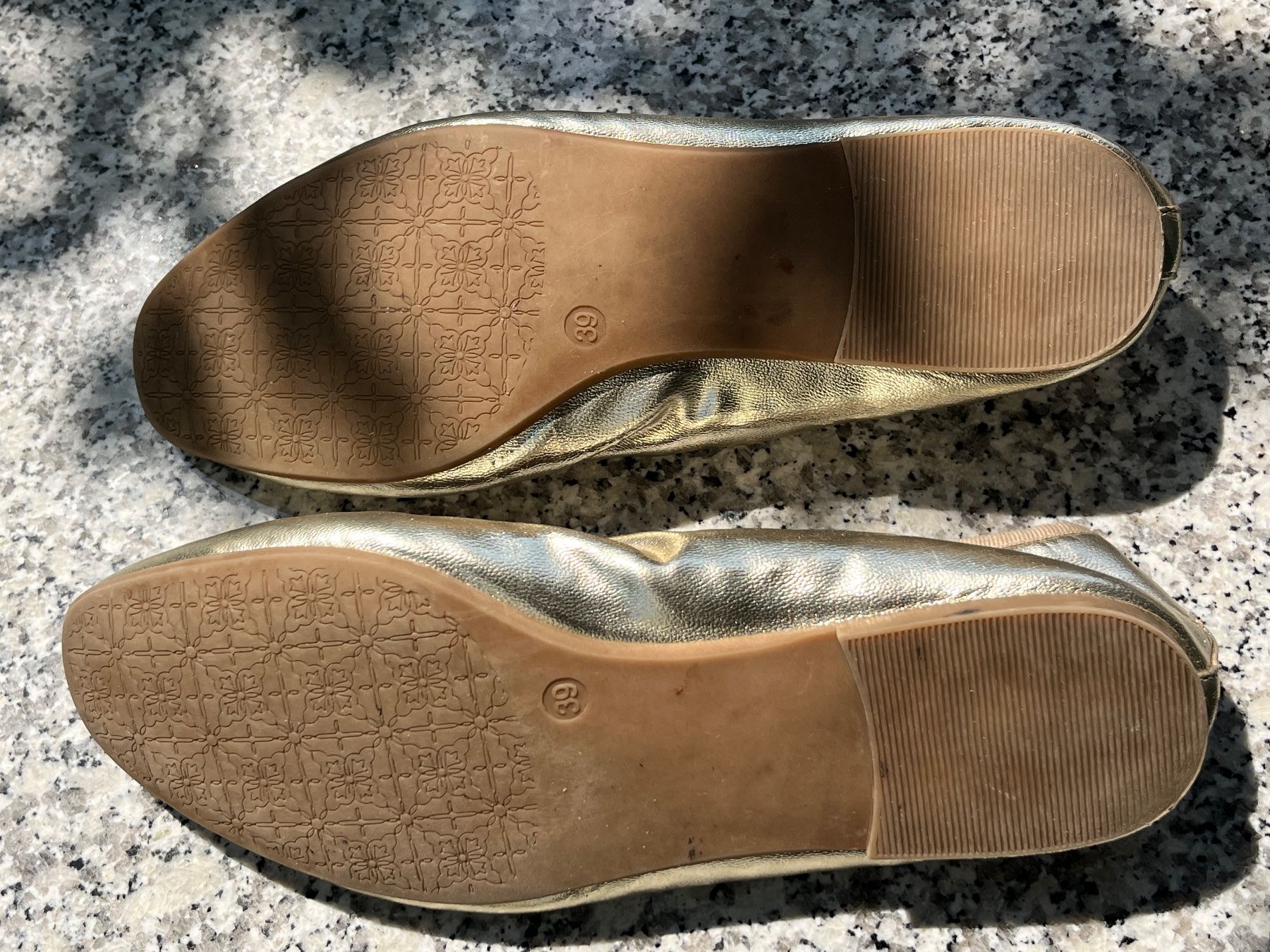 Damenschuhe: Ballerinas Set Grösse 39 – Gebraucht aus Stäfa von vic_x2d6 4