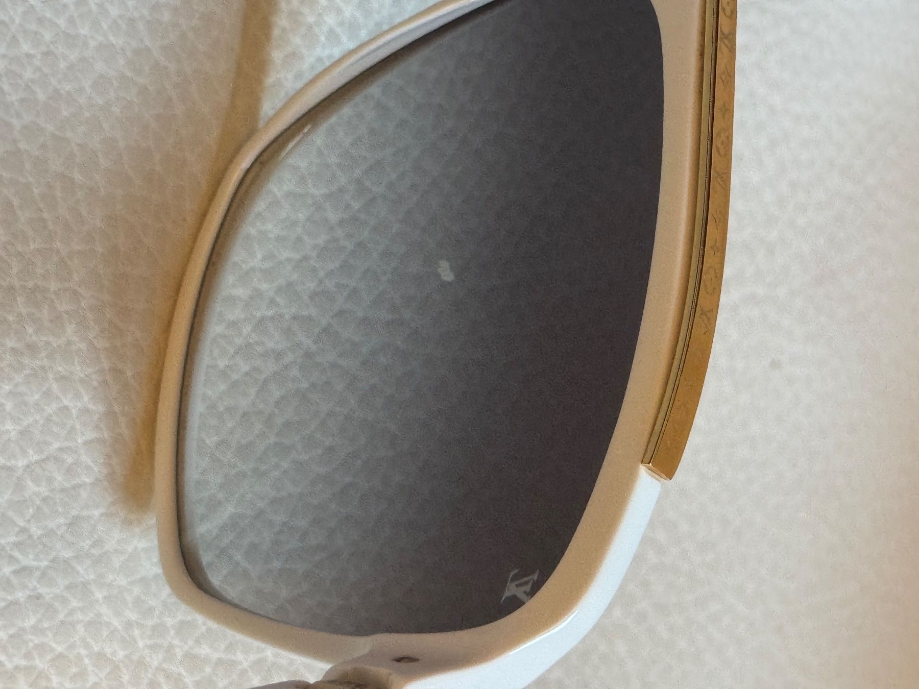 Louis Vuitton Brillen & Gläser: Lunettes de soleil Louis Vuitton Millionnaire – Gebraucht aus La Brévine von ycy_m22k 3