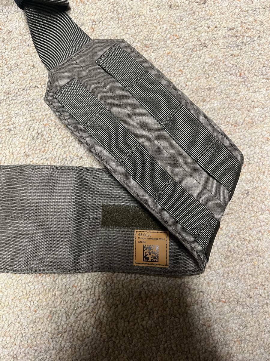 Schweizer Armee Cinture: MBAS Molle Gurt Versuch Schweizer Armee – Usato da Uebeschi venduto da RPK74