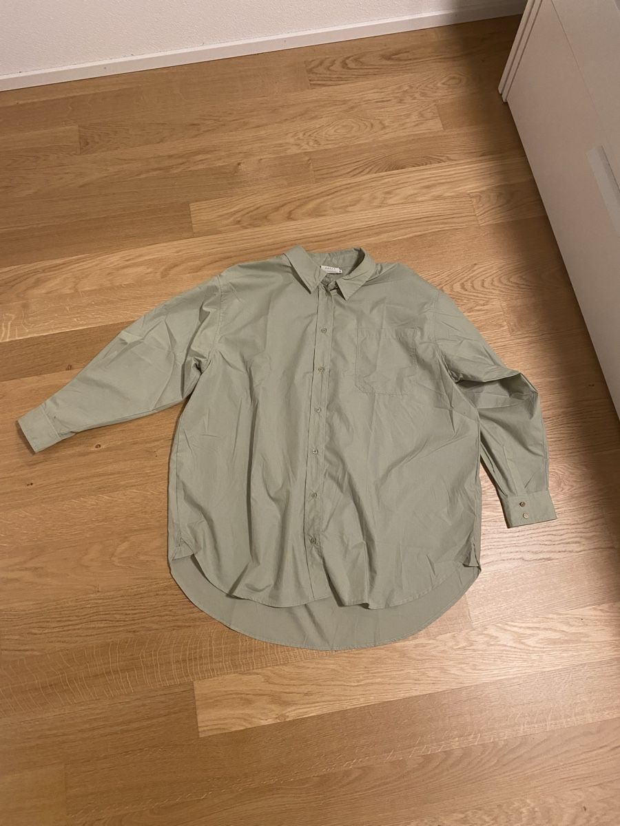 Blusen: Kaffe Bluse, Grösse 46, hellgrün, Marke Kaffe – Neu (gemäss Beschreibung) aus Ebikon von Ecnerolf.