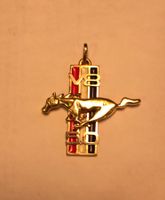 Pendentif Mustang V8 vintage