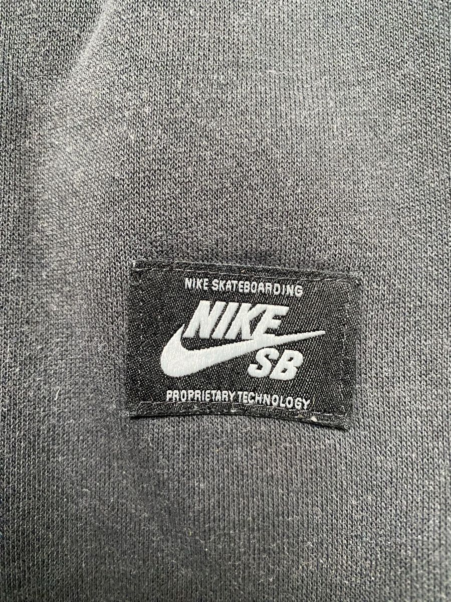 Nike Maglioni & Felpe: Nike SB Hoodie – Usato da Richterswil venduto da thierry.m_ 2