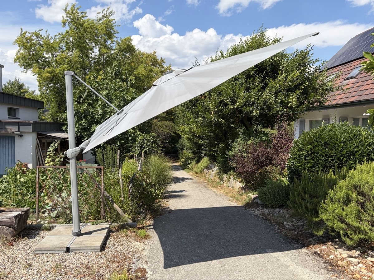 Glatz Parasols: Sonnenschirm Glatz – D'occasion à Kaiseraugst par mbarbazza 1