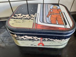 BOÎTE, en MÉTAL. TINTIN