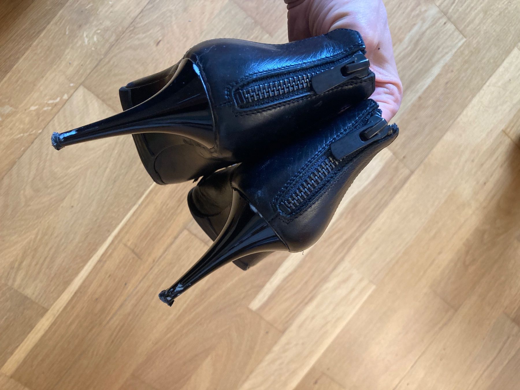 Damenschuhe: Leather Peep-toe Ankle Booties, size 37 – Gebraucht aus Luzern von AM2nd 2