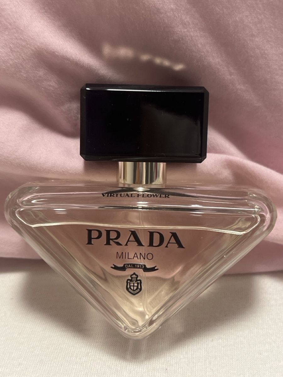 Prada Parfum & Eau de Toilette: Prada paradoxe - virtual flower – Neu (gemäss Beschreibung) aus Pfäffikon SZ von sunshine.7 1
