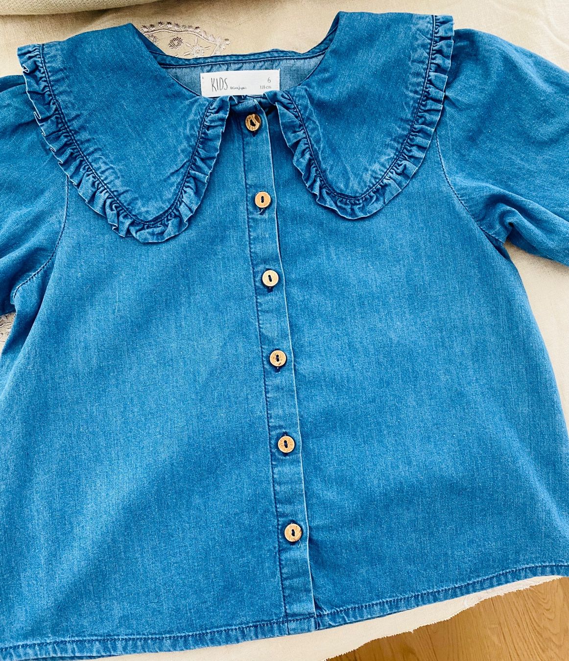 Camicette, T-shirt & Top: Blouse jeans 6 ans – Usato da Clarens venduto da Piluka 4