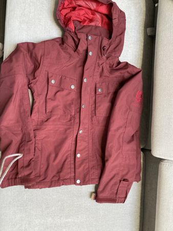Burton Snowboardjacke weinrot Grösse S funktionaler Zustand
