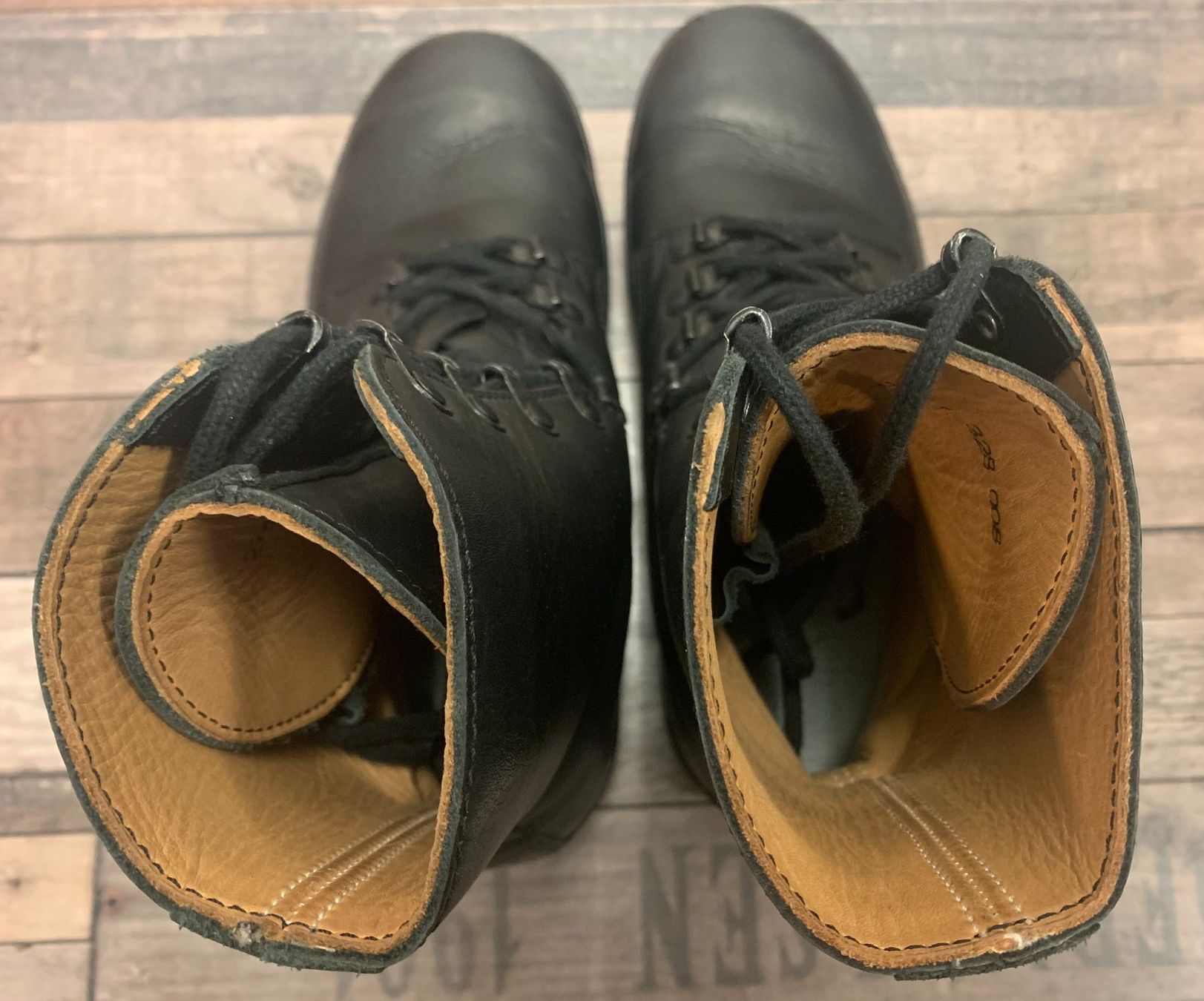 Schweizer Armee Herrenschuhe: Armee-Kampfstiefel KS90 - Gr. 40,5 / Leder – Gebraucht aus Gundetswil von Egro100 4