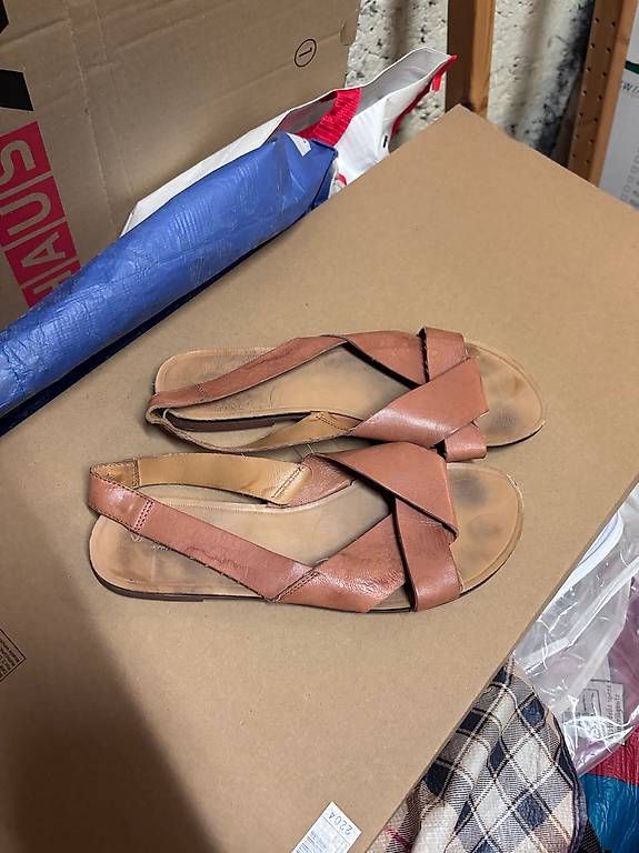 Vagabond Damenschuhe: Vagabond Sandalen Grösse 40 – Gebraucht aus Bern von viddra 1