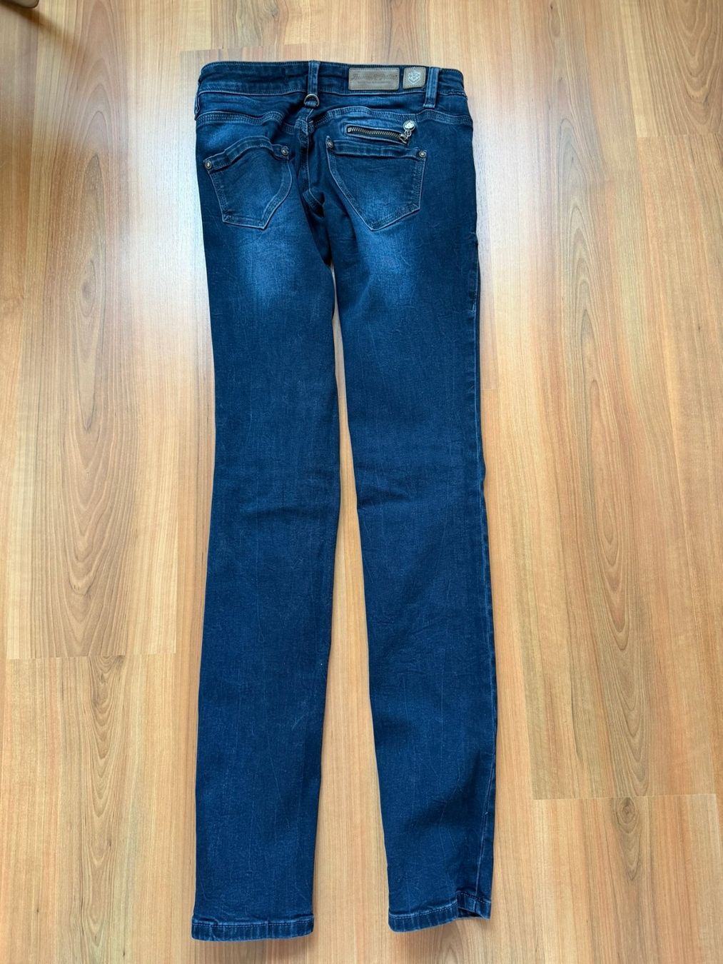 Freeman T. Porter Jeans: Freeman T-Porter Alexa – Usato da Burgdorf venduto da Bizeli 1