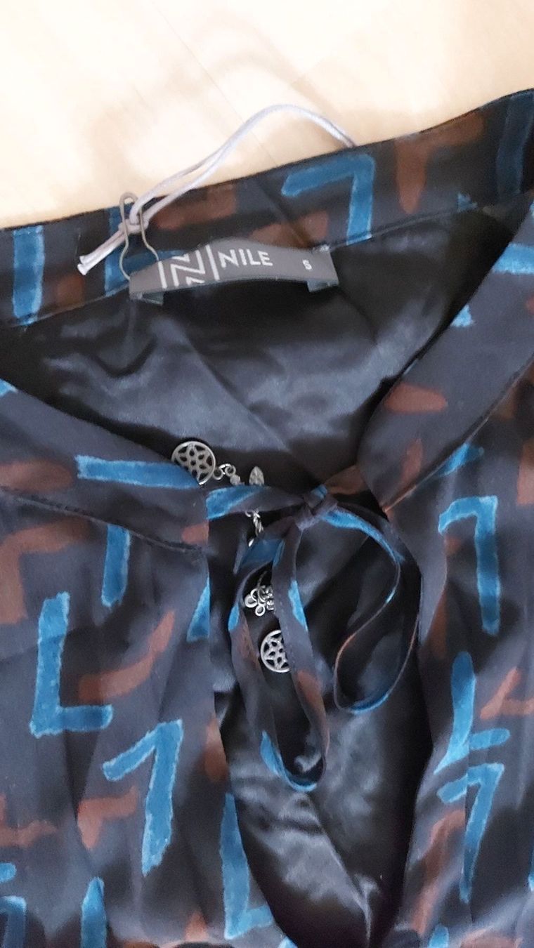 Nile Vestiti: Nile Kleid gr,S,Neu!! – Nuovo (secondo la descrizione) da Langenthal venduto da ivet7 6