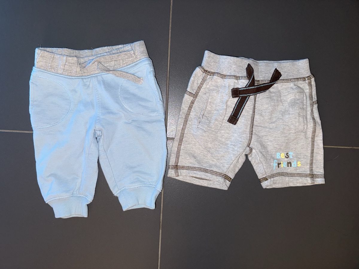 Lotti & Set di vestiti: Lot bas garçon T62 – Usato da Saulcy venduto da lanah31