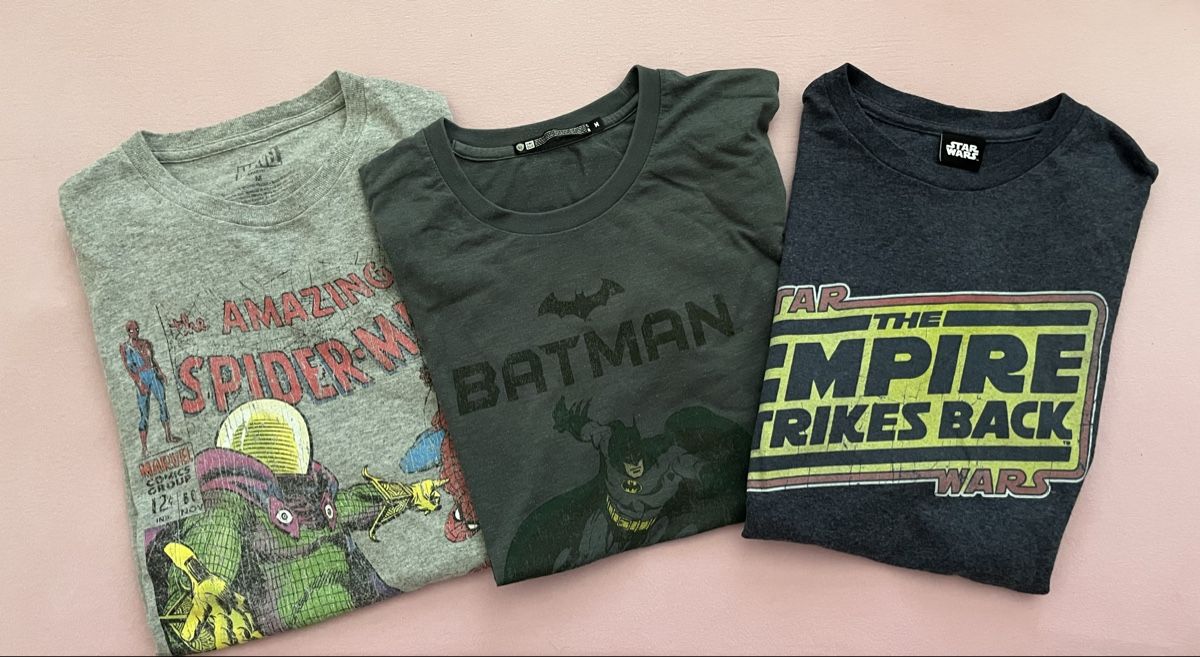 Star Wars T-shirt: 3 Bat Man, Spiderman, Star Wars T-Shirts – Usato da Bern venduto da hispano74