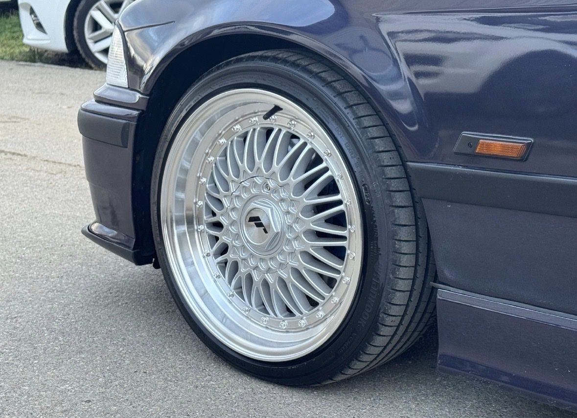 BMW Automobili: Bmw e36 325i cabrio – Usato da Wängi venduto da kas_87kq 3