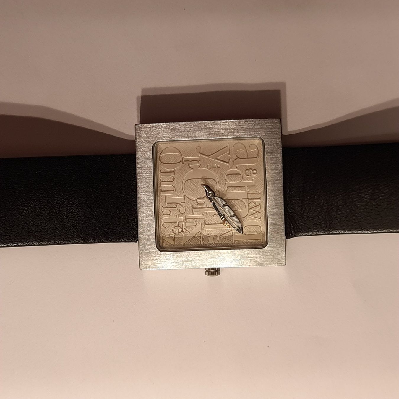 Orologi: Moderne Damenuhr – Usato da Busswil BE venduto da balu37 1