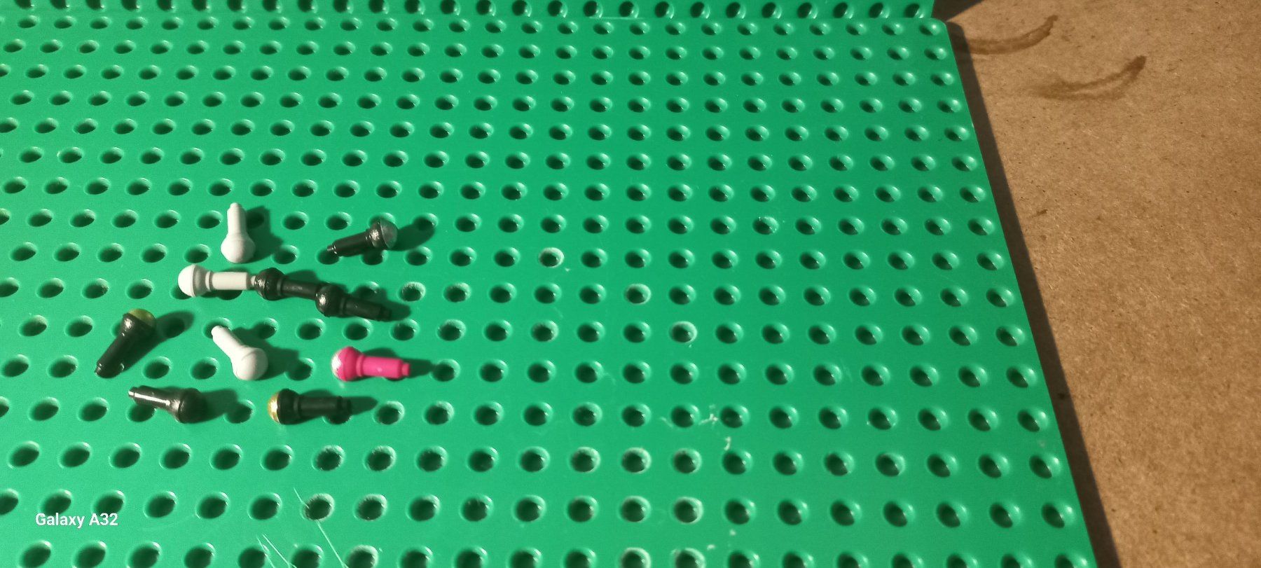 Lego Giocattoli: Lot de 10 micros Lego – Usato da La Tour de Trême venduto da Startjouet