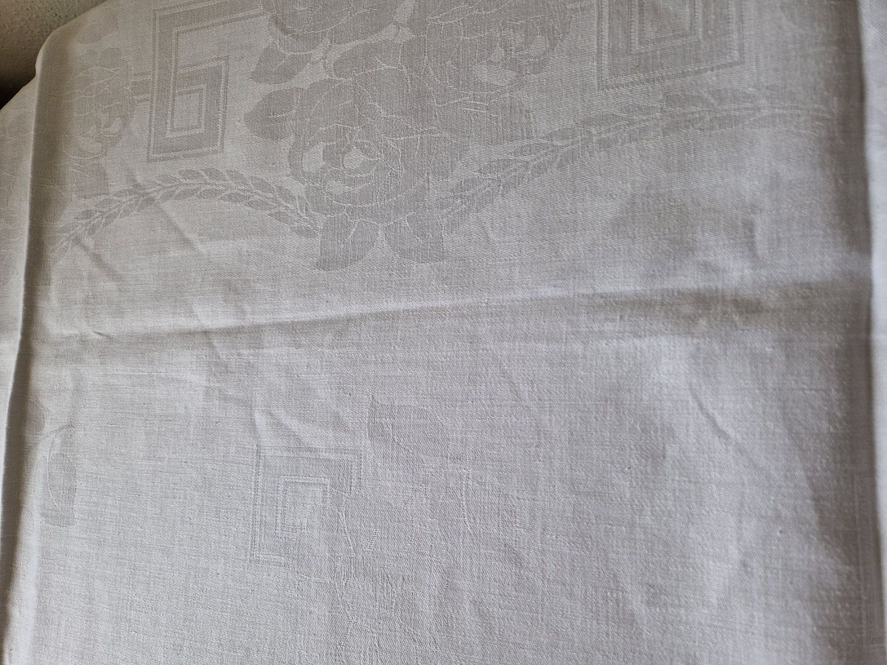 Altra biancheria da tavola: Tischdecke mit Blumenmuster und Monogramm HC – Usato da Bern venduto da Antikbatik 8