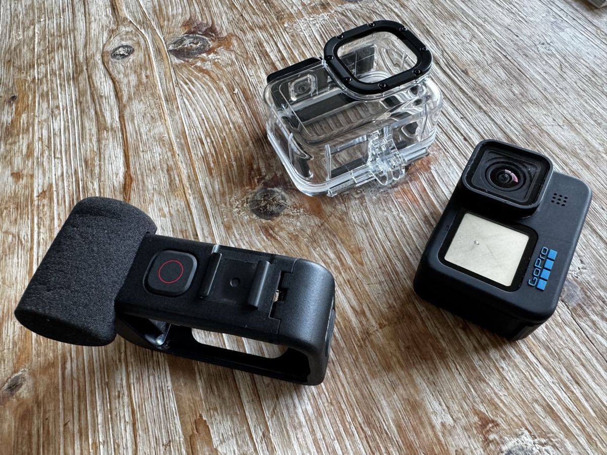 Gopro Action Cam: Go Pro 10 mit Mod und Tauchcase – Gebraucht aus Zürich von Coupland 1