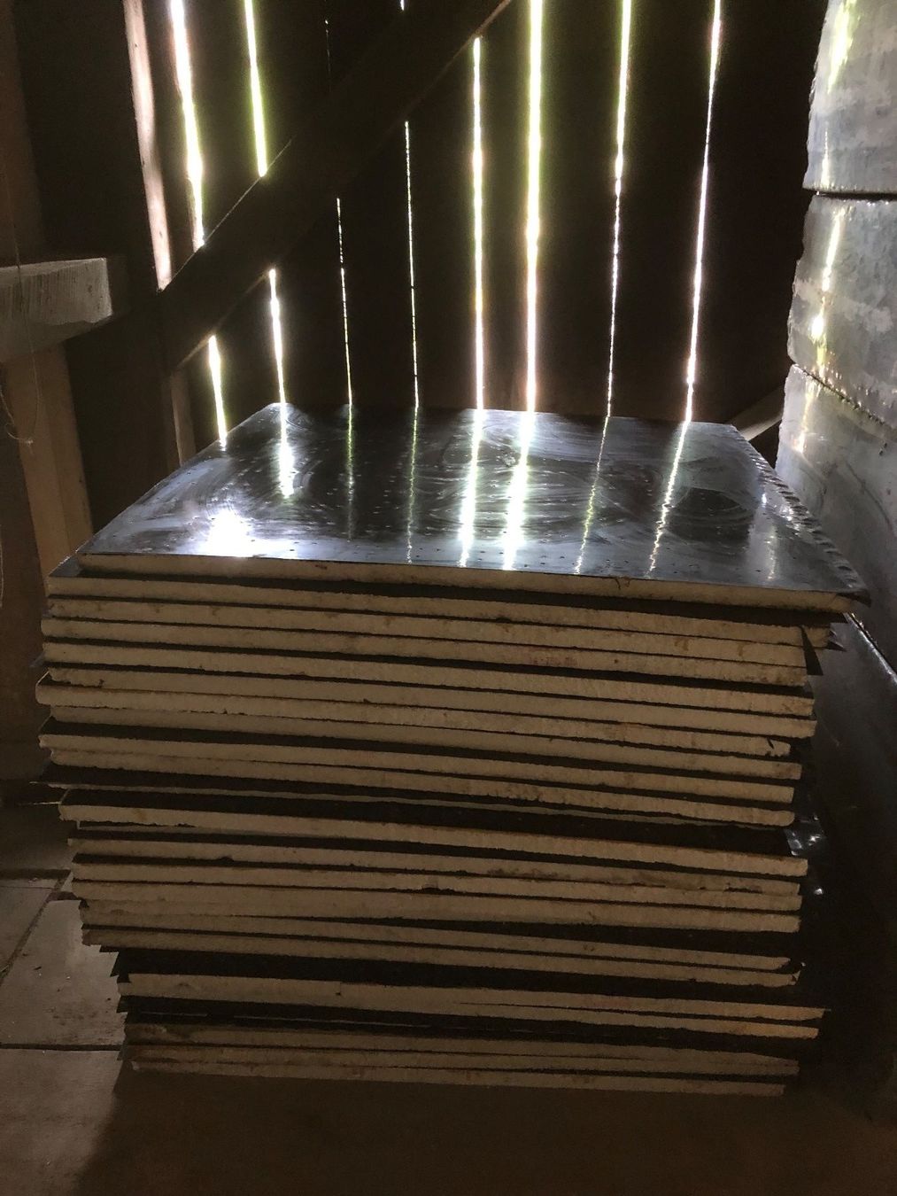 Piatti di portata: 27 Stück Styropor-Platten 96 x 96 cm / 3 cm Dicke – Nuovo (secondo la descrizione) da Zürich venduto da ch3906 2