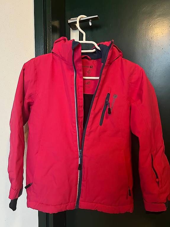 Jacken: Vendo – Gebraucht aus Airolo von laz_hpy7 1
