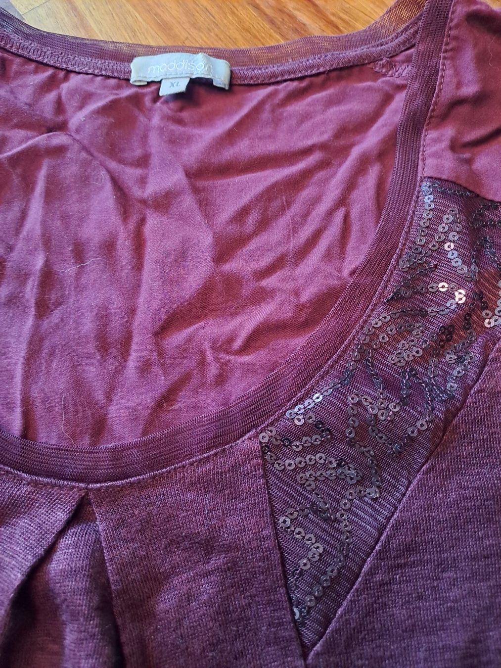 Maddison T-shirt: Maddison Leinenshirt XLneu! – Nuovo (secondo la descrizione) da Emdthal venduto da kasira 1